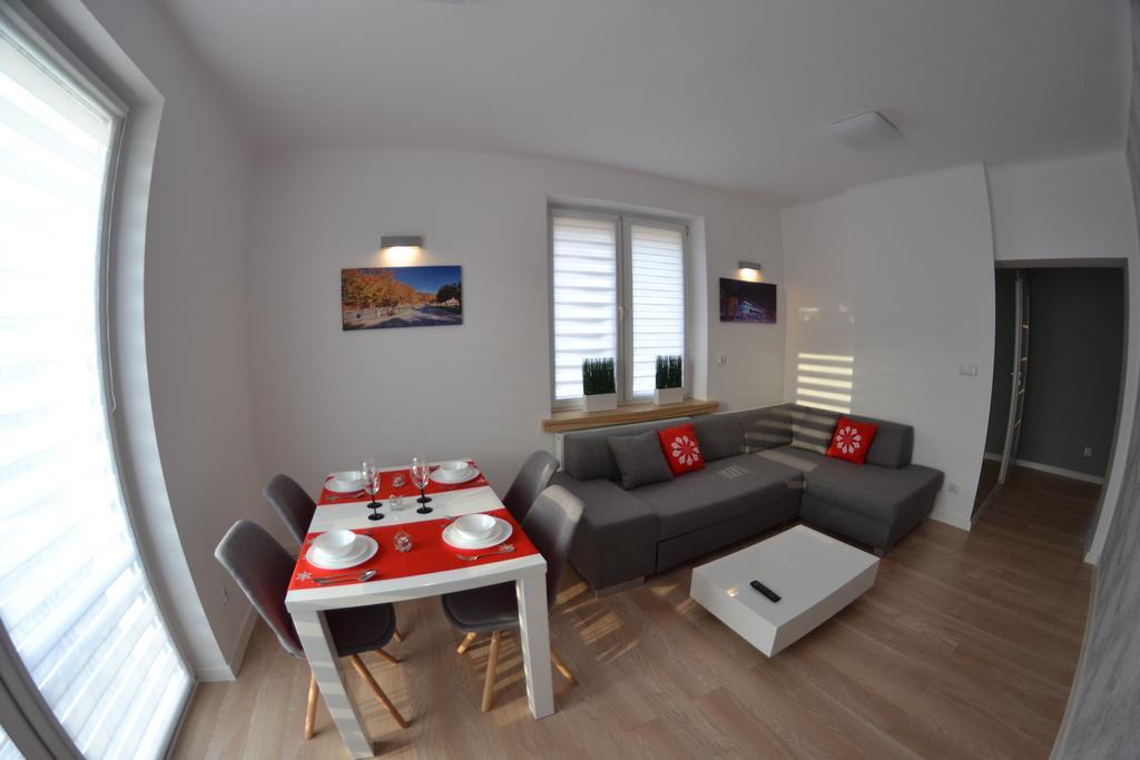 Apartament City Center Platinum Krynica Zdroj Bagian luar foto
