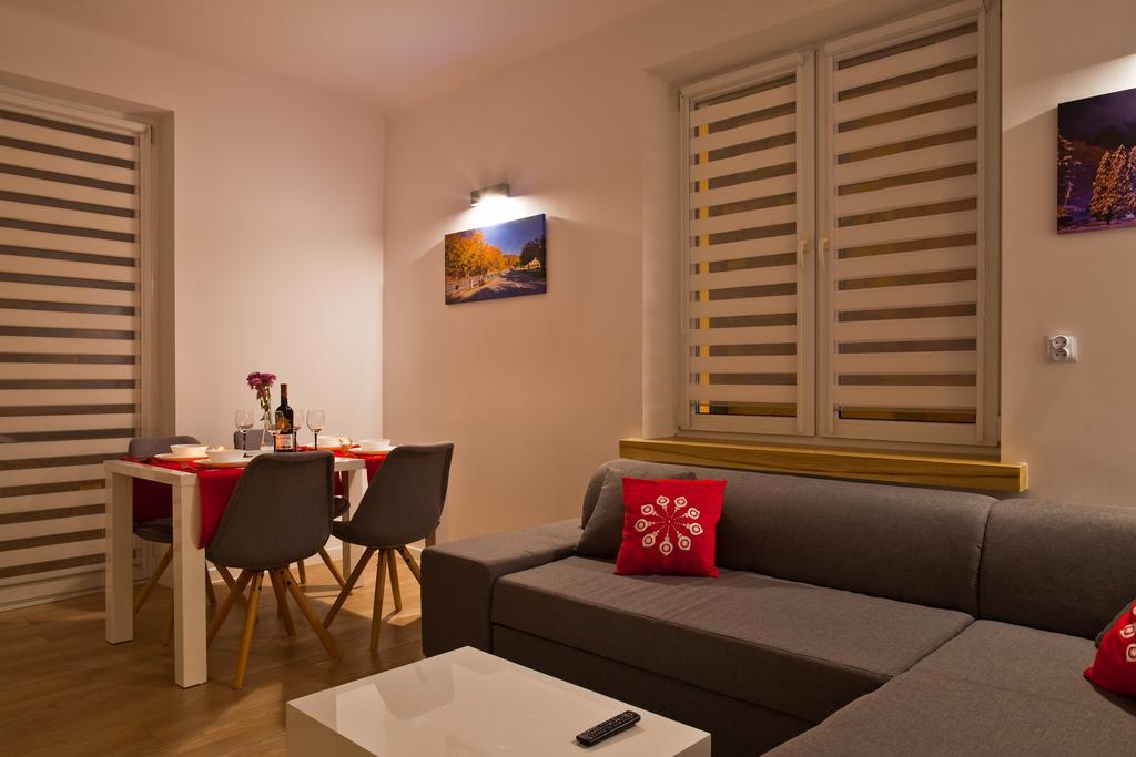 Apartament City Center Platinum Krynica Zdroj Bagian luar foto