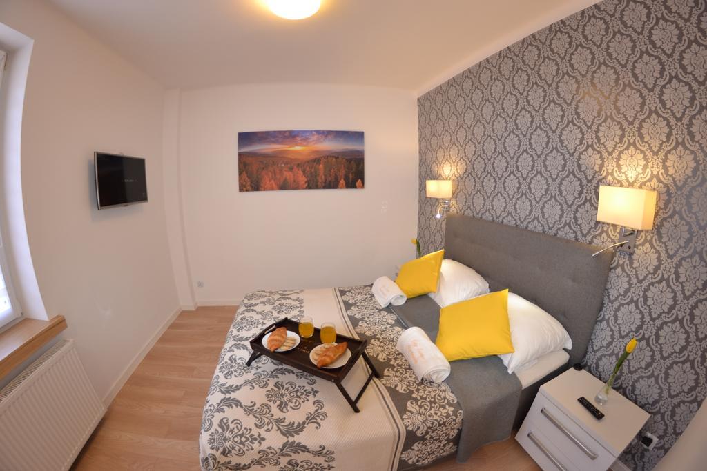 Apartament City Center Platinum Krynica Zdroj Bagian luar foto