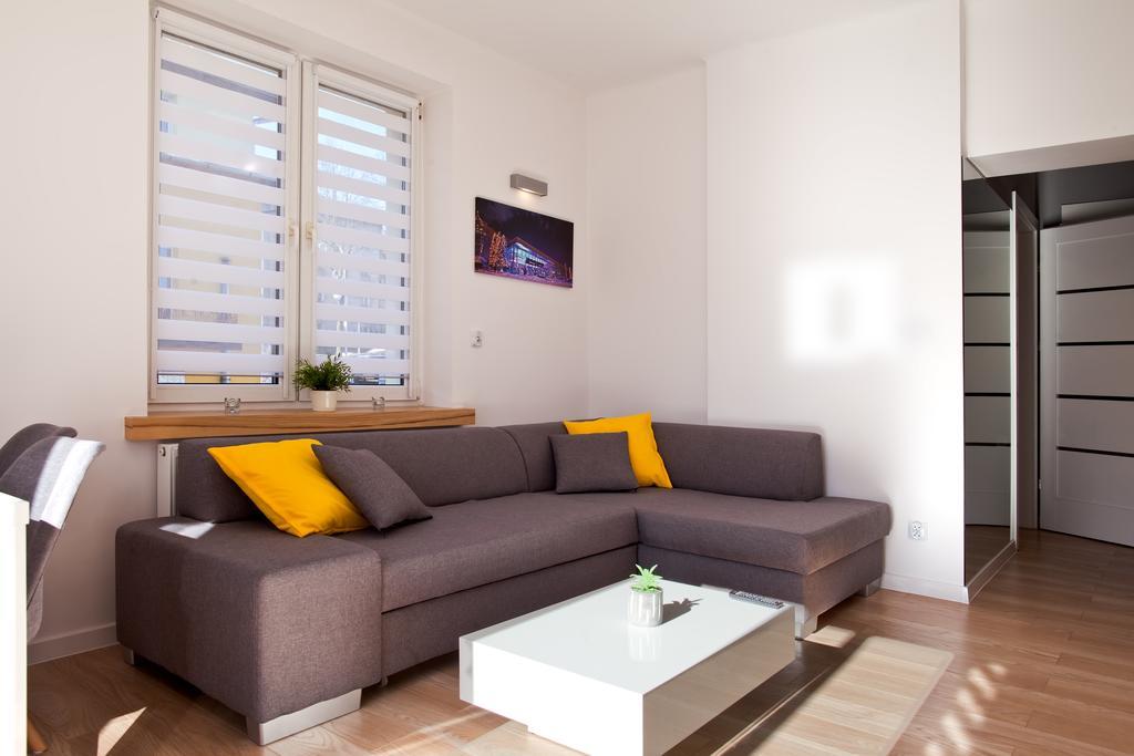 Apartament City Center Platinum Krynica Zdroj Bagian luar foto